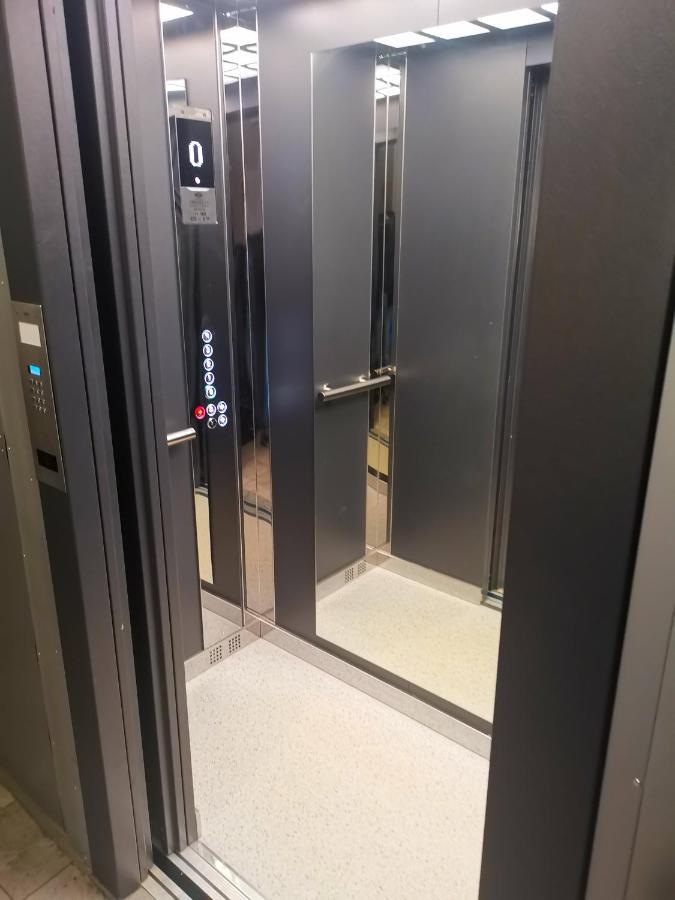 Bdsm Apartament Czestochowa Luxxx - Adults Only - Tylko Dla Doroslych Extérieur photo